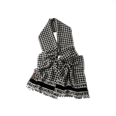 Houndstooth Woven Cashmere Scarf