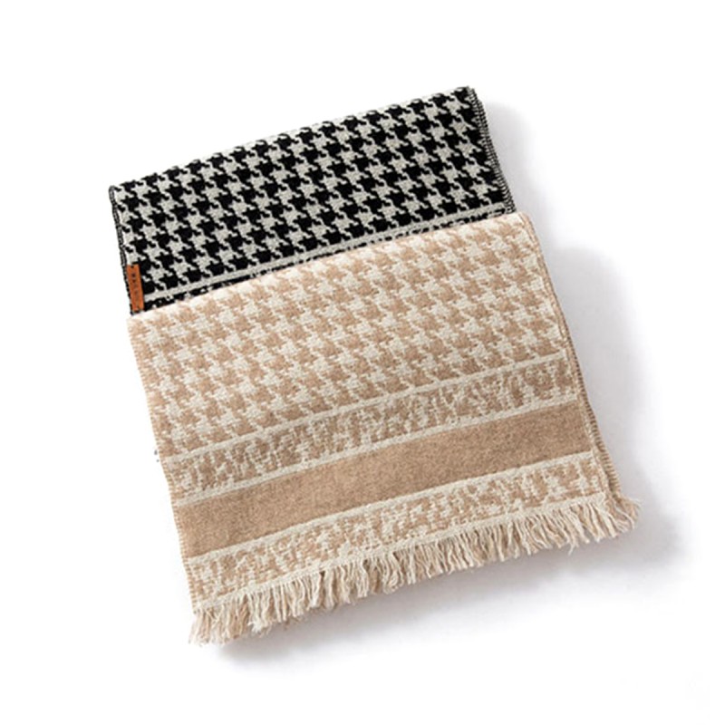 Houndstooth Woven Cashmere Scarf
