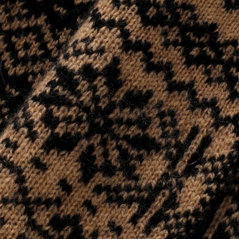 Double Sided Geometric Jacquard Cashmere Scarf