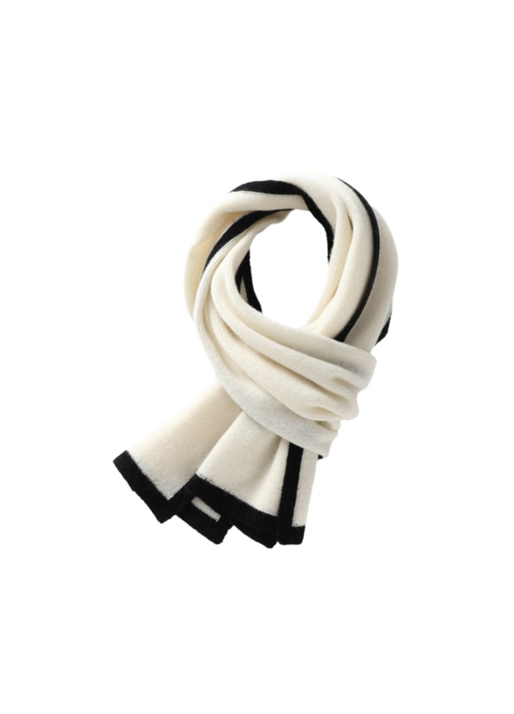 Stylish and Versatile Color Blocked Scarf Stylish and Versatile Color Blocked Scarf