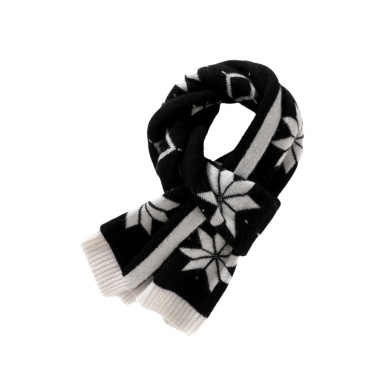 Snowflake Pattern Knitted Scarf