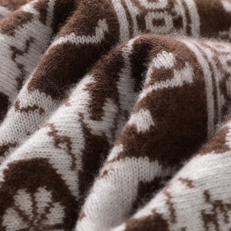 Comfortable Knitted Jacquard Scarf