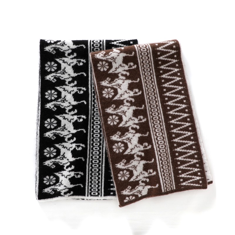 Comfortable Knitted Jacquard Scarf